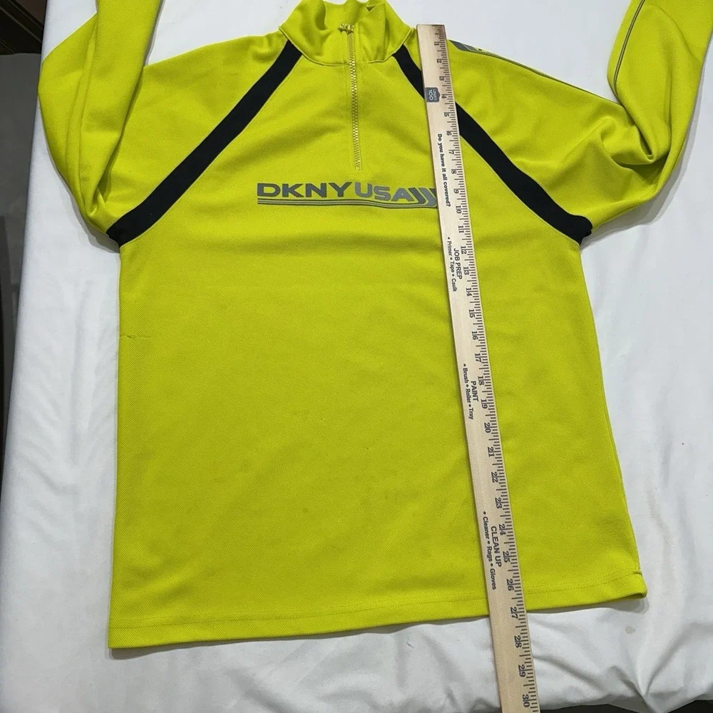 DKNY Sport Neon Yellow 1/4‎ Zip Pullover Mens XS Athletic Y2K Logo